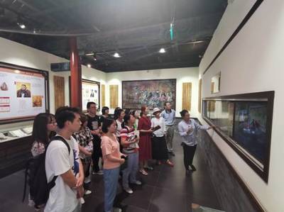 財務(wù)處黨支部赴孔廟和國子監(jiān)博物館開展廉政教育主題黨日活動