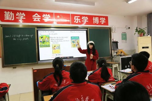 縣級(jí)農(nóng)村骨干教師初中英語(yǔ)培訓(xùn)班學(xué)員走進(jìn)廣外跟崗學(xué)習(xí)——探索中小學(xué)英語(yǔ)教學(xué)新路徑